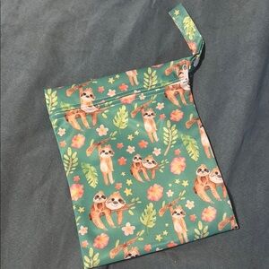 Sloth Print Green Wet Bag new